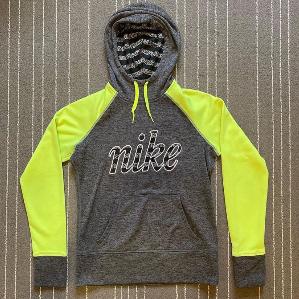NIKE drawstring hoodie
